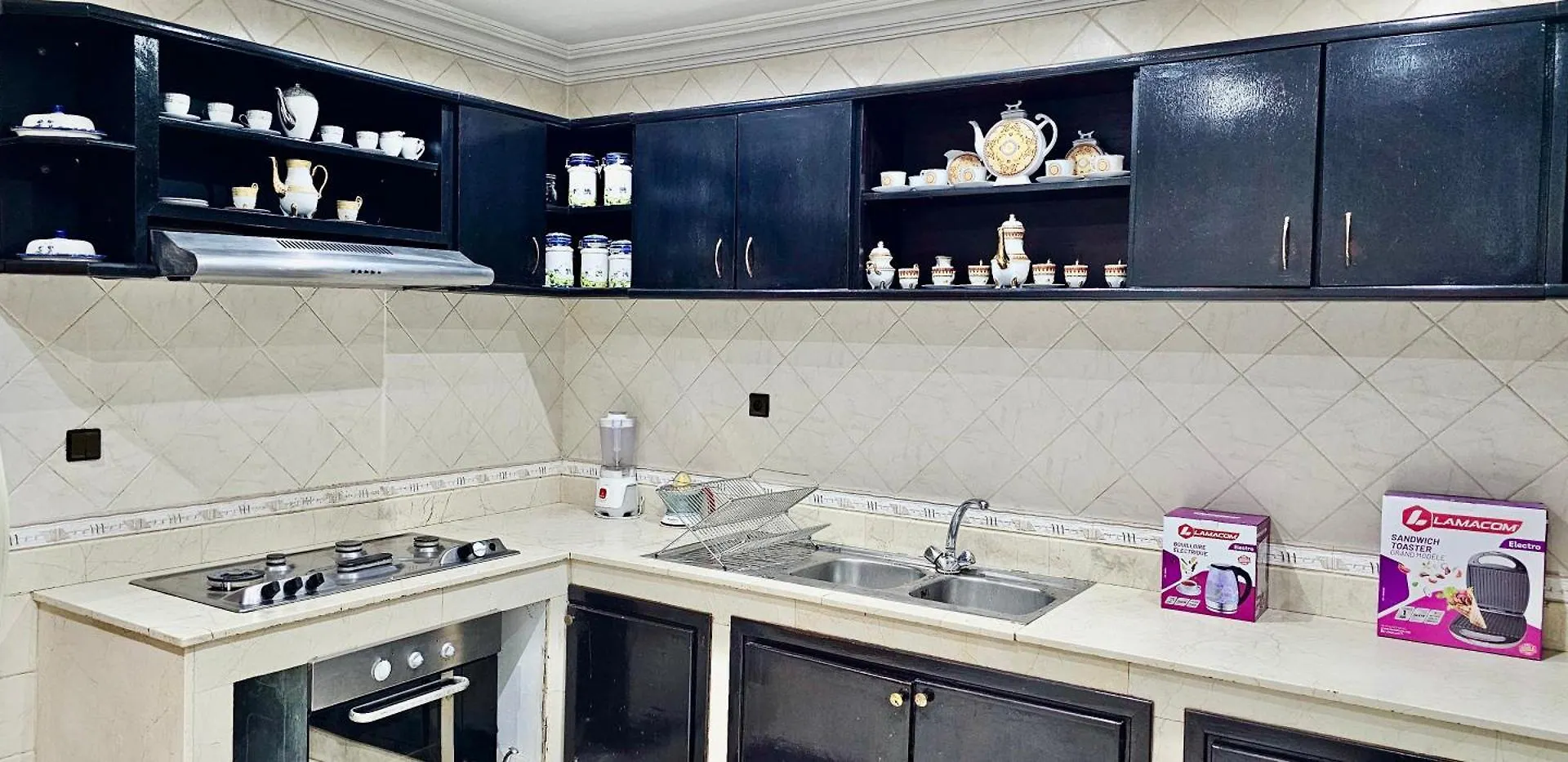 Luxury Apartment In Gueliz, Near The Majorelle Garden And Yves Saint Laurent Museum Marrakesh Morocco